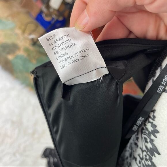 Tadashi Shoji Portrait Pintuck Jersey Lace Fit & Flare Dress - Picture 10 of 10